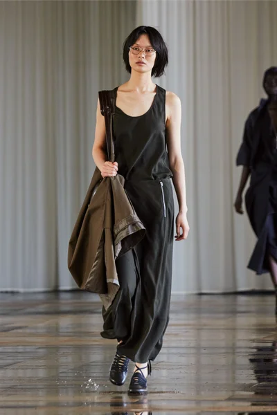 Look 4